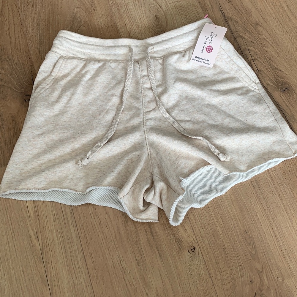Nwt high waisted shorts
